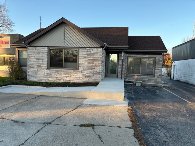 $275,000 | 933 West Jefferson Street | Joliet