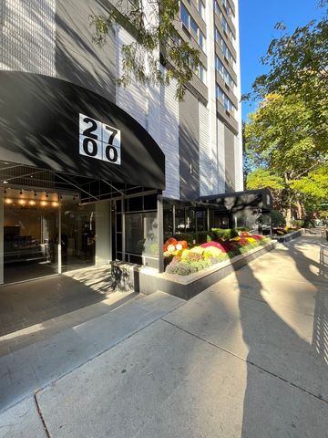 $3,500 | 2700 North Hampden Court, Unit 10D | Lincoln Park