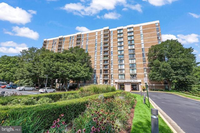 $2,300 | 2300 Pimmit Drive, Unit 504 | Idylwood