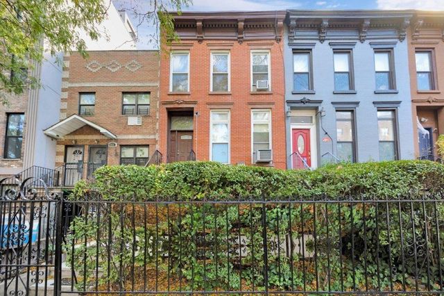 $1,519,000 | 964 Gates Avenue | Bedford-Stuyvesant