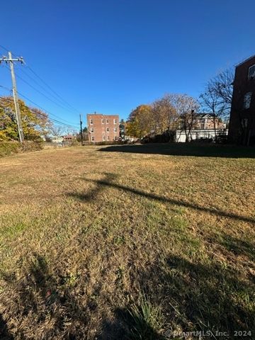 $125,000 | 195 Oak Street | New Britain