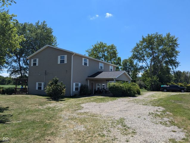 $299,900 | 8484 South State Road 9 | Washington Township - Shelby County