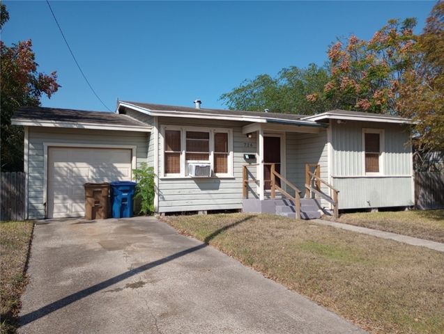 $155,900 | 726 Anderson Street | Midtown Corpus Christi