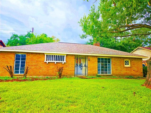 $2,200 | 11003 Radford Lane | Alief