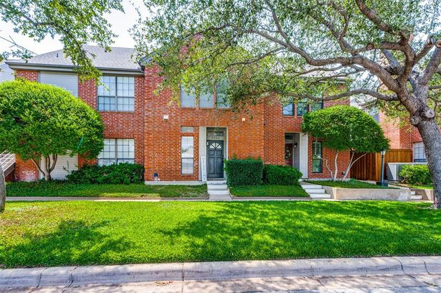 $289,000 | 2302 Kenley Street | Arlington Heights