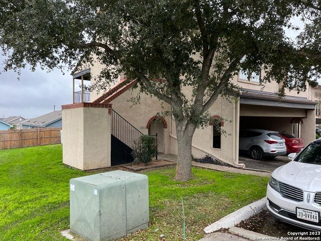 $135,000 | 6100 Woodlake Parkway, Unit 601 | Estates-Mission Hills