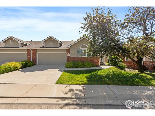 $560,000 | 1520 Tulip Court | Loomitter