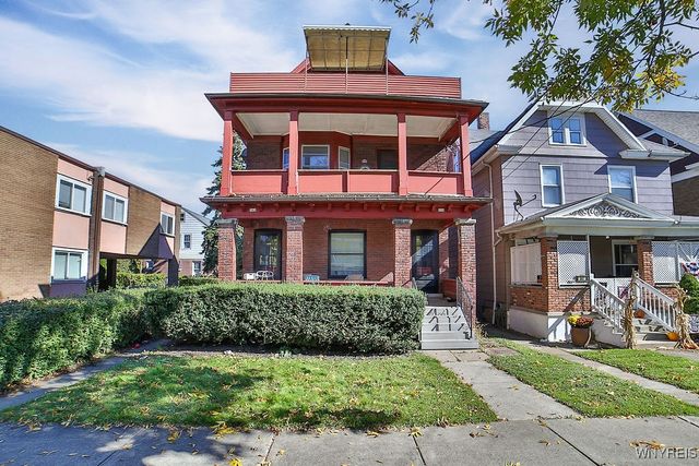 $229,999 | 561 Memorial Parkway | Niagara Falls East Side