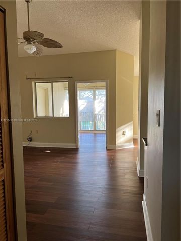 $1,850 | 7305 Glenmoor Drive, Unit 7305 | The Villages of Palm Beach Lakes