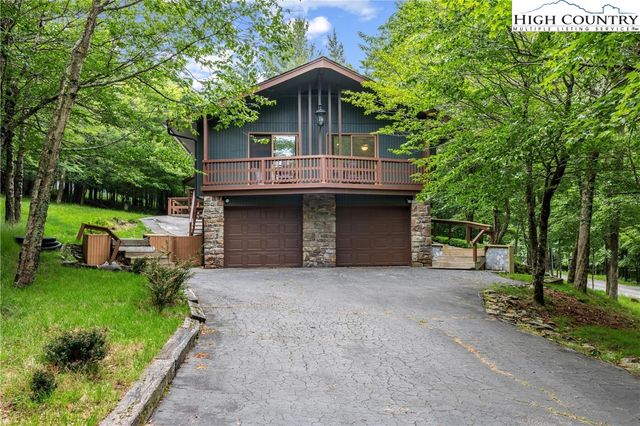 $749,875 | 103 Raven Road | Beech Mountain