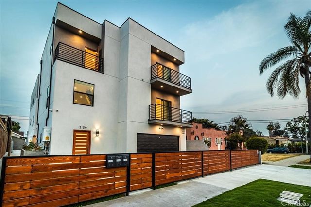 $3,085,000 | 2150-2154 South West View Street | Mid-City