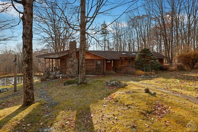 $435,000 | 253 Twinshaven Road | Neversink