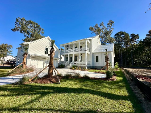 $2,250,000 | 3849 Delinger Drive | Carolina Park