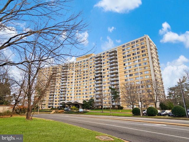 $235,000 | 301 North Beauregard Street, Unit 111 | Alexandria West