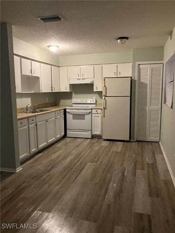 $1,400 | 2670 Broadway, Unit 1 | Love Joy Park