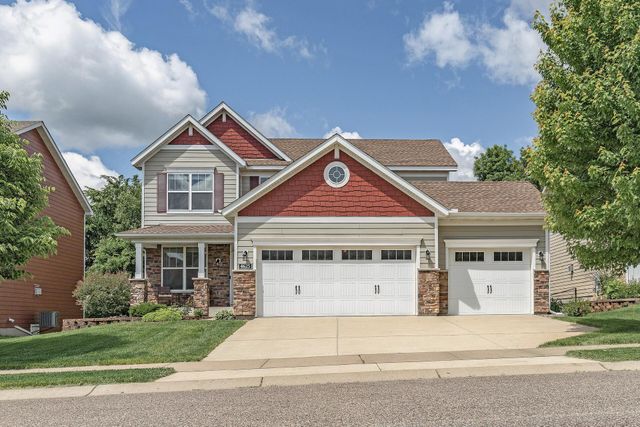 $679,999 | 4625 Yellowstone Lane North | Plymouth