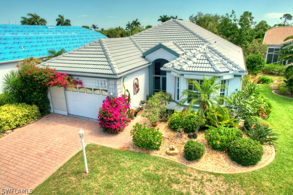 a front view of house with yard