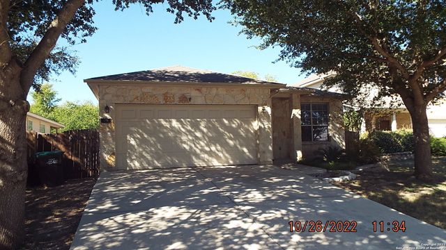 $1,695 | 611 Campion Red | West San Antonio