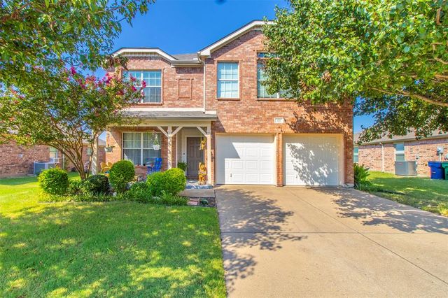 $353,000 | 122 Bison Meadow Drive | Waxahachie