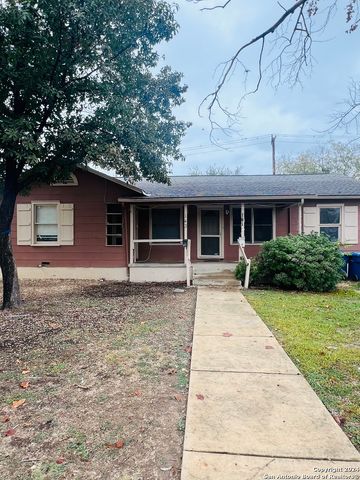 $900 | 143 El Monte Boulevard | Olmos Park Terrace