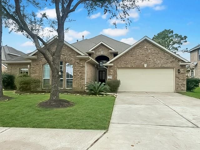 $3,600 | 9819 Brilliant Lake Drive | Canyon Gate at Park Lakes