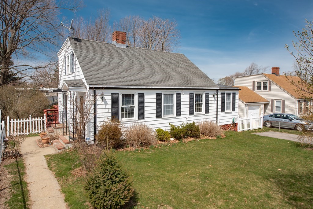 a house view with a garden space