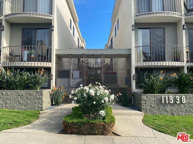 $3,395 | 11930 Gorham Avenue, Unit 107 | Brentwood