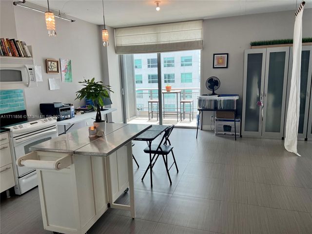 $349,000 | 690 Southwest 1st Court, Unit 1732 | Brickell