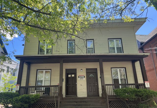 $950 | 35 Shelton Avenue, Unit 3 | Newhallville