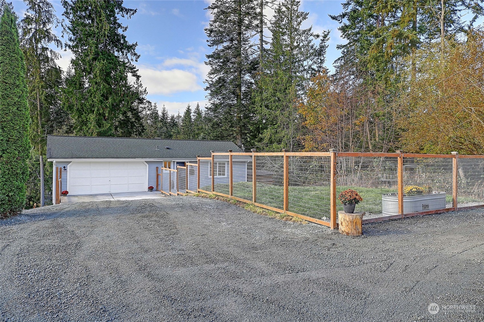 a view of backyard with green space