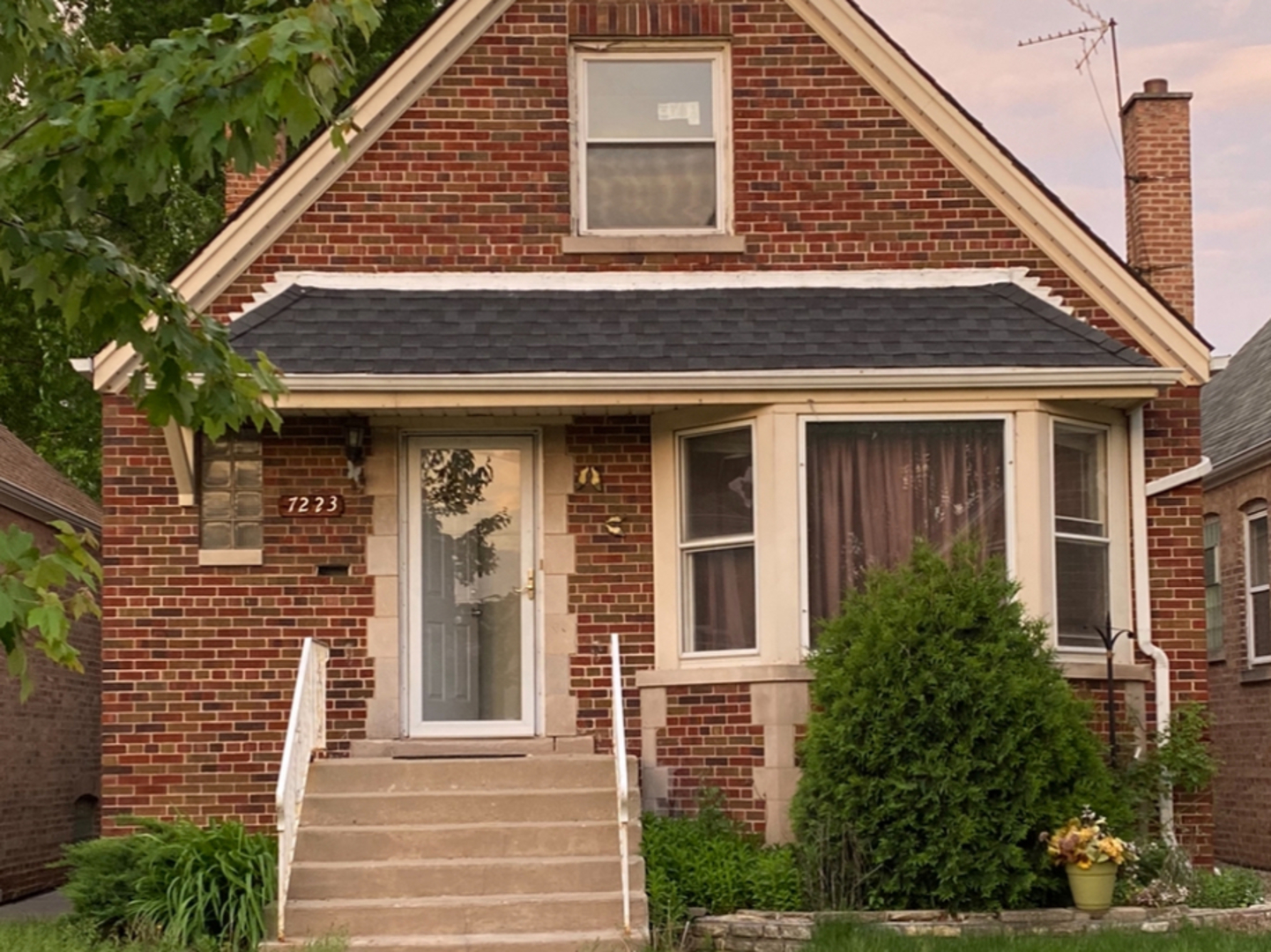 a front view of a house