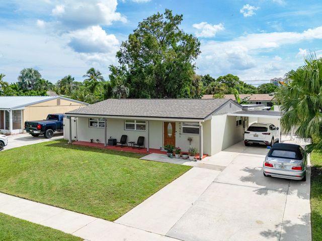 $500,000 | 3654 Florida Boulevard | Cabana Colony