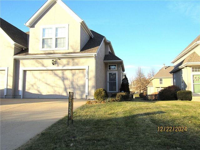 $365,000 | 14574 West 139th Street | Olathe