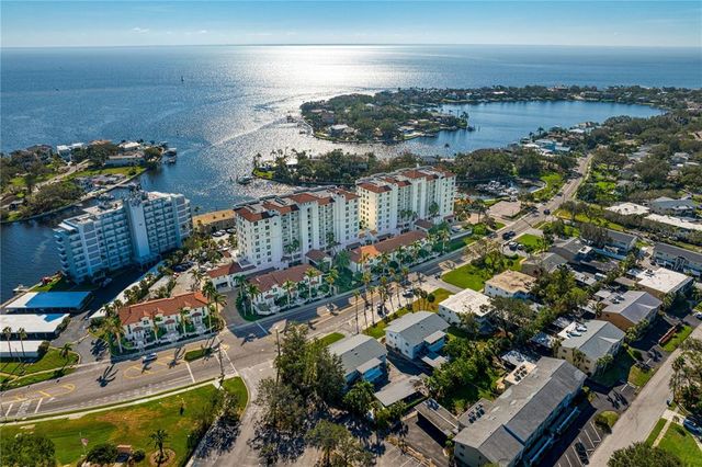 $1,250,000 | 1325 Snell Isle Boulevard Northeast, Unit 504 | Snell Isle