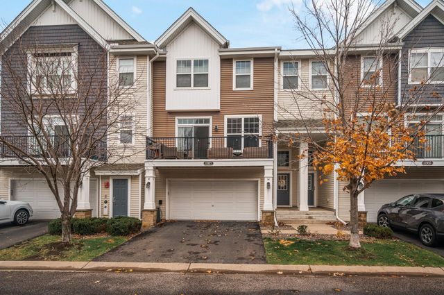 $317,000 | 11927 Emery Village Drive North | Emery Village Condominiums