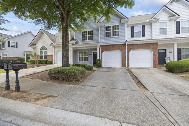 $335,000 | 2331 Suwanee Pointe Drive | Little Suwanee Pointe