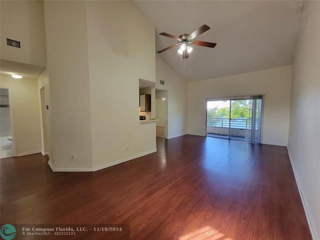 $1,925 | 3469 Northwest 44th Street, Unit 203 | Lauderdale Lakes