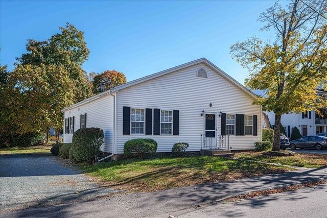 $594,000 | 4 Pine Street | Medway Village Historic District