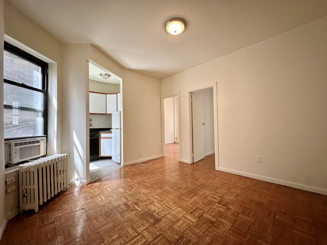 $4,800 | 324 East 19th Street, Unit 2B | Gramercy