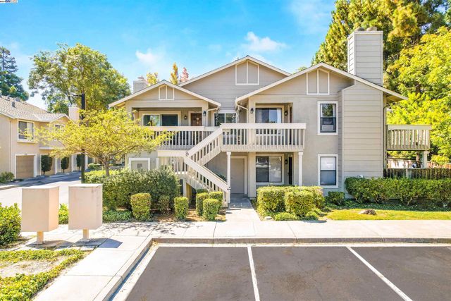 $699,000 | 34628 Pueblo Terrace | Ardenwood