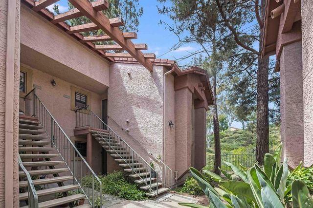 $650,000 | 12051 Alta Carmel Court, Unit 208 | Rancho Bernardo