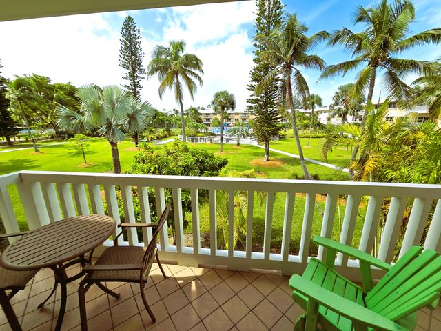 $749,900 | 2601 South Roosevelt Boulevard, Unit 221C | Key West