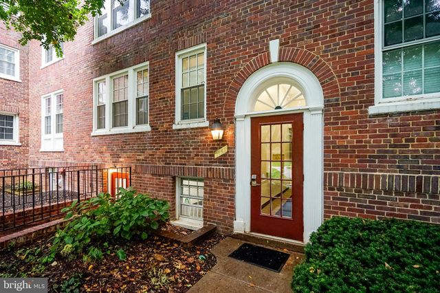 $2,000 | 1741 North Troy Street, Unit 8430 | Colonial Village