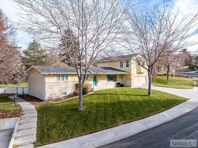 $584,900 | 10 Drake Avenue | Pocatello