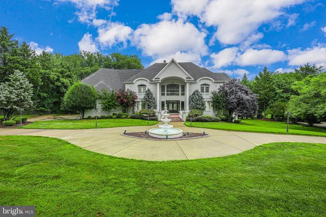 $3,500,000 | 10521 Alloway Drive | Potomac