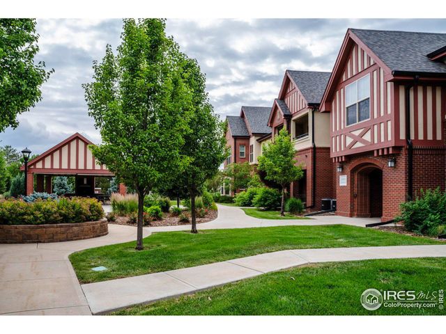 $549,500 | 1379 Charles Drive, Unit 7 | Longmont Estates