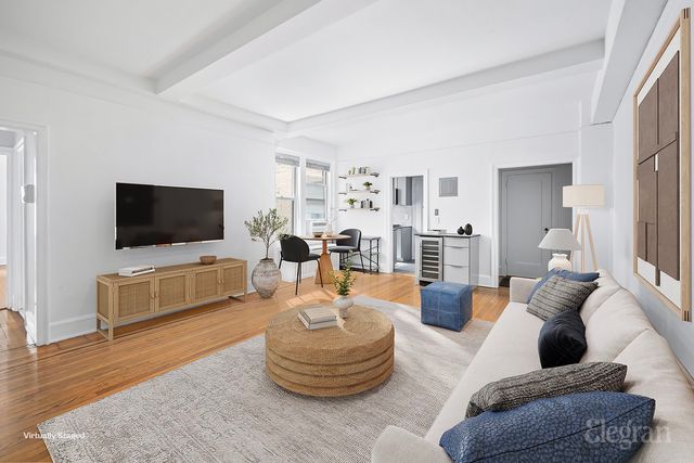 $595,000 | 425 East 51st Street, Unit 5G | Midtown East