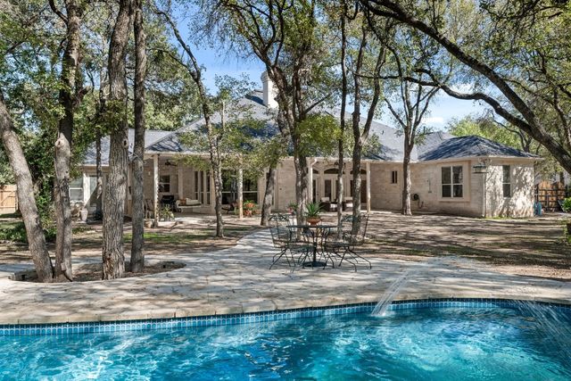 $1,950,000 | 3801 Hidden Estates Drive | McNeil