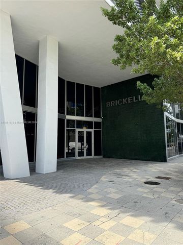 $965,000 | 1010 Southwest 2nd Avenue, Unit PH06 | Brickell