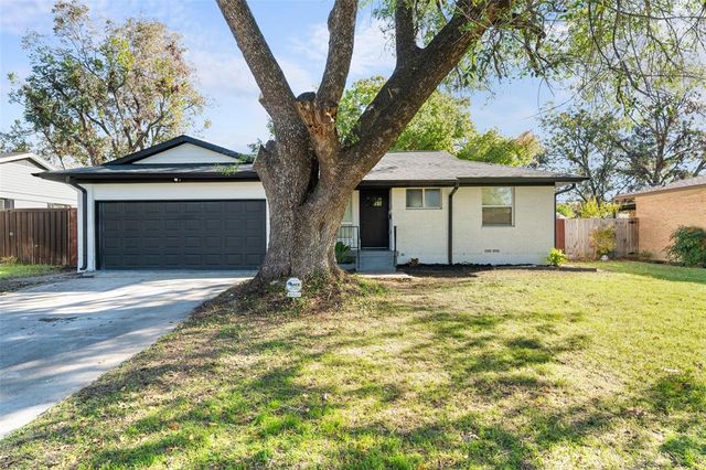 $359,900 | 13216 Challaburton Drive | Central Farmers Branch